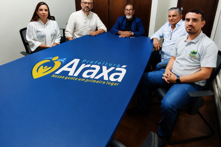 Prefeitura e Ministério do Trabalho articulam ações para apoiar trabalhadores desligados da Mosaic