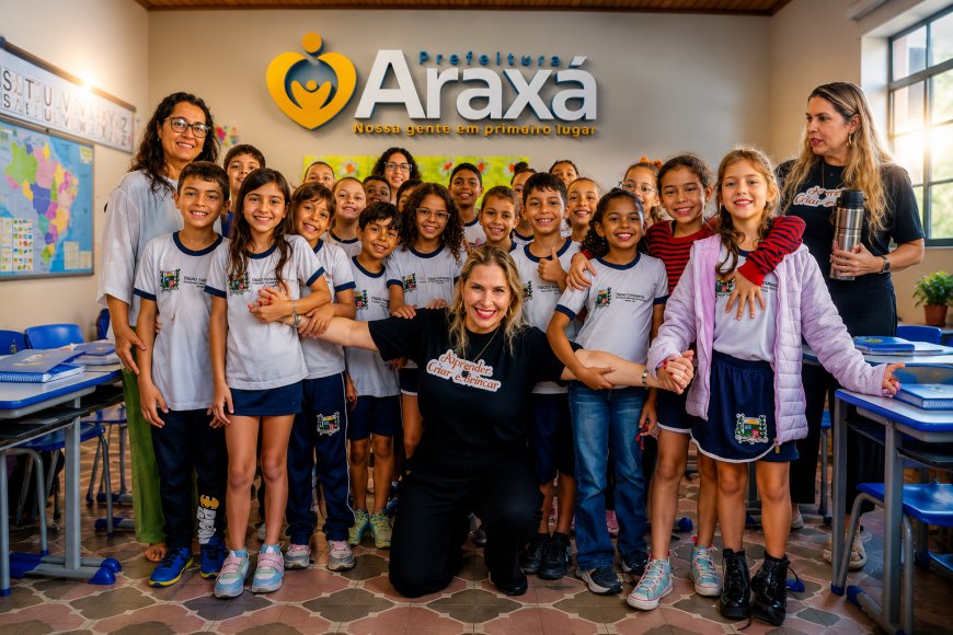 Profissionais do Tempo Integral participam de capacitação do Projeto Escola Mágica em Araxá