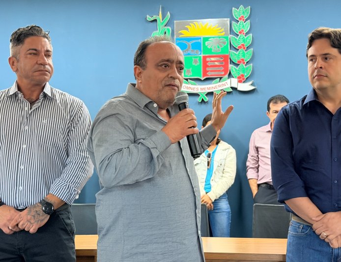 Prefeitura de Araxá anuncia continuidade do abono natalino aos servidores do Executivo