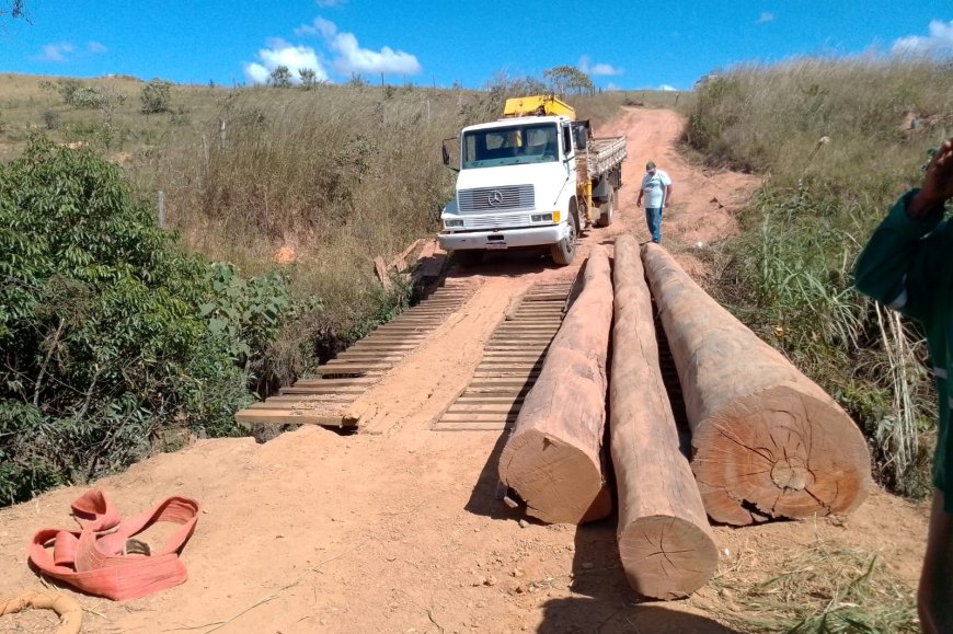 Região do Entrecosto recebe nova ponte para veículos pesados e transporte escolar