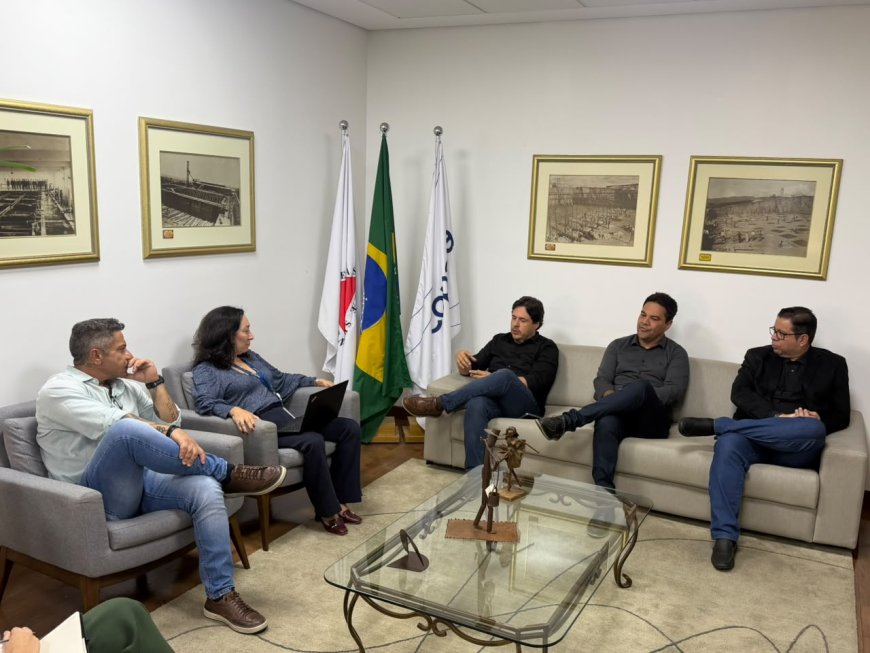 Prefeitura de Araxá discute investimentos e melhorias no saneamento em reunião com a Copasa